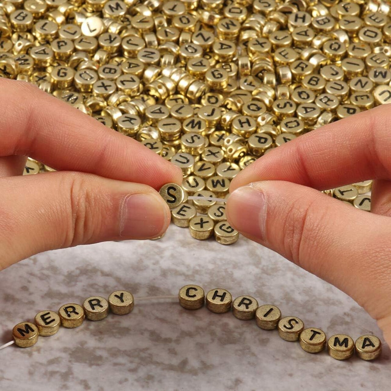 1000 PCS Gold Letter Beads – 4×7mm Black A–Z Alphabet Beads for Bracelets & Jewelry Making